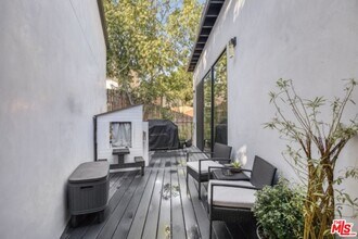 4852 Seldner St E in Los Angeles, CA - Building Photo - Building Photo