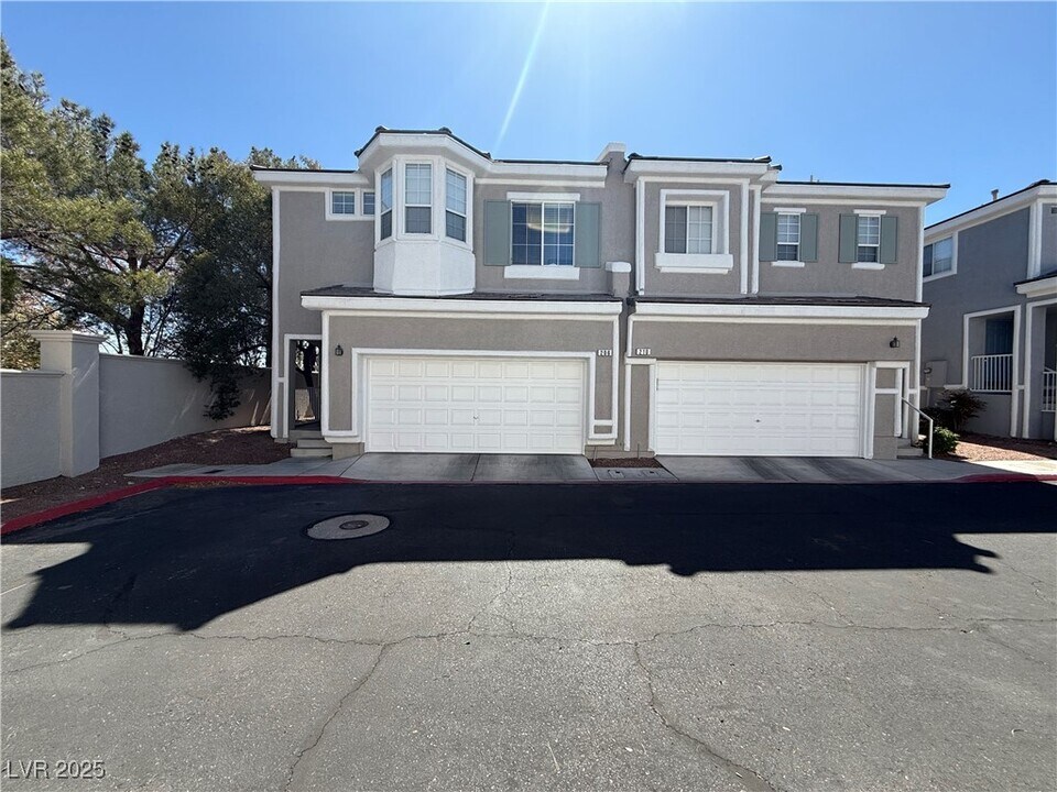 206 Heiple Ct in Henderson, NV - Foto de edificio