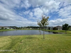 1021 Oakland Hills Ave in Middleburg, FL - Building Photo - Building Photo