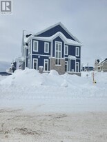 6 Aldwinckle Ave. in Oro-Medonte, ON - Building Photo