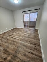 3038 Tarpon, Unit 102 in Las Vegas, NV - Building Photo - Building Photo