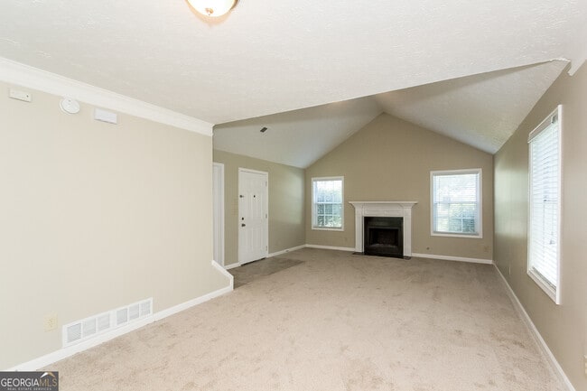 5883 Old Wellborn Trce in Lithonia, GA - Building Photo - Building Photo