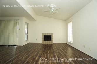 6602 Harbor Town Dr-Unit -#808 in Houston, TX - Foto de edificio - Building Photo