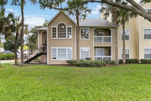 1013 S Hiawassee Rd in Orlando, FL - Building Photo - Building Photo