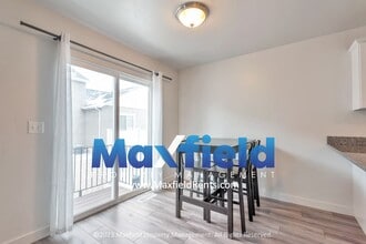 504 Sunpark Ln in Draper, UT - Building Photo - Building Photo