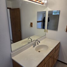 35 Randall Ln, Unit Studio in Santa Rosa, CA - Foto de edificio - Building Photo
