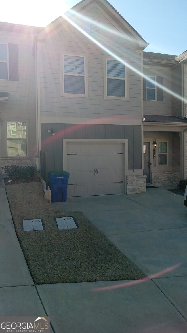 2498 Polaris Way SW in Atlanta, GA - Building Photo - Building Photo