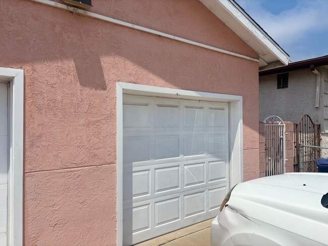 519 Center St in Chula Vista, CA - Building Photo - Building Photo