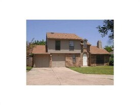 6733 Dandelion Dr in Fort Worth, TX - Building Photo