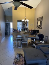 2339 SW 15th St, Unit Unit16 in Deerfield Beach, FL - Foto de edificio - Building Photo