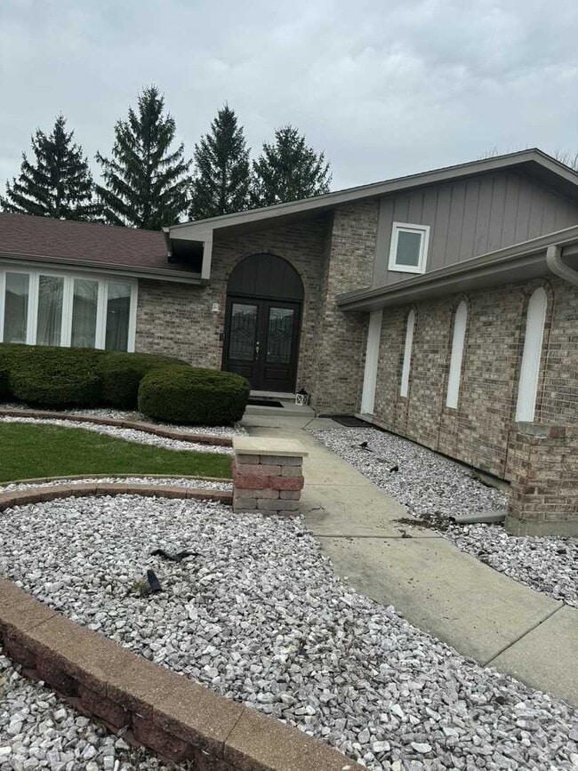 15438 Sulky Dr in Lockport, IL - Building Photo - Building Photo