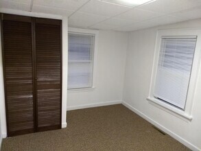 3452 Sheridan Rd, Unit 4D in Zion, IL - Foto de edificio - Building Photo