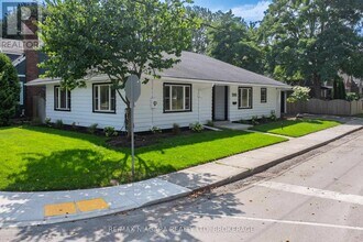 5000 6th Ave in Niagara Falls, ON - Building Photo - Building Photo