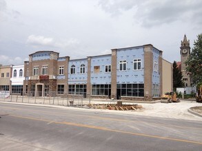 Market Square in Bowling Green, OH - Building Photo - Building Photo