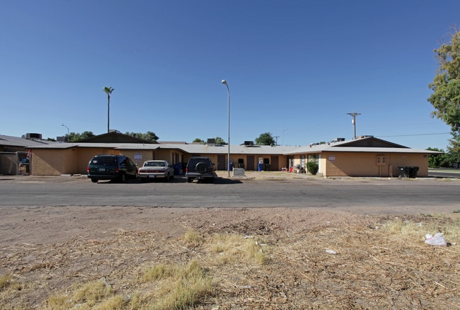 1702-1716 E 6th Ave in Mesa, AZ - Building Photo - Building Photo