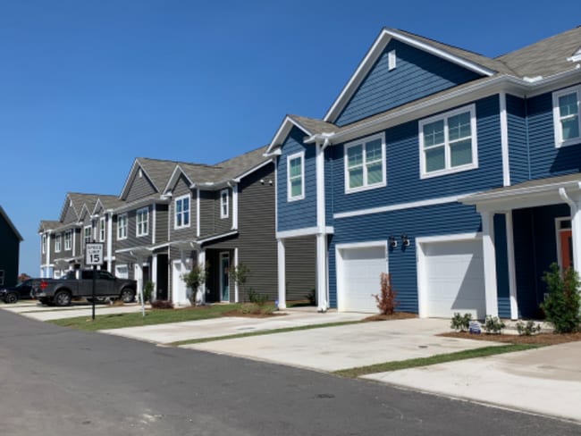 6518 Sharks Tooth Trl in Wilmington, NC - Building Photo - Building Photo