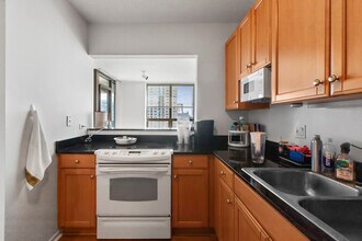 400 N La Salle Dr, Unit 2804 in Chicago, IL - Foto de edificio - Building Photo