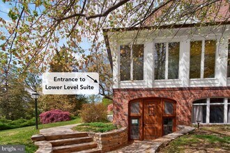 5553 Little Falls Rd in Arlington, VA - Building Photo - Building Photo