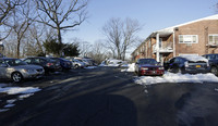 Palmer House in New Rochelle, NY - Foto de edificio - Building Photo