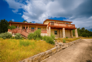 412 Moonlight Walk in San Antonio, TX - Building Photo