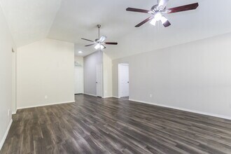 3352 Jessica Ct in Katy, TX - Building Photo - Building Photo