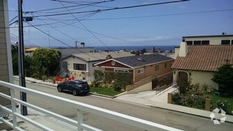 1834 Rhodes St in Hermosa Beach, CA - Building Photo