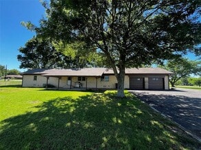 3256 Bennett Rd in Howe, TX - Building Photo - Building Photo