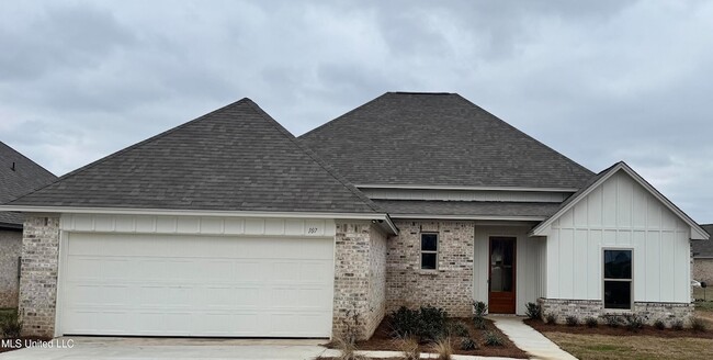 property at 107 Southern Oak Wy