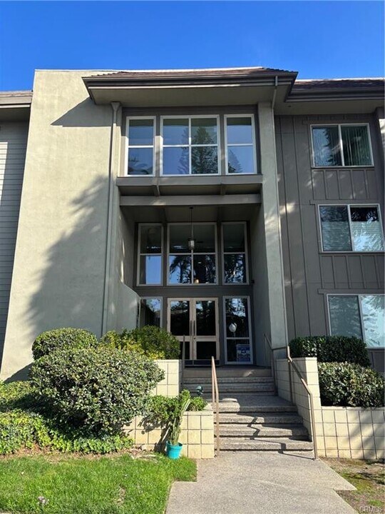 1700 Mission St in South Pasadena, CA - Building Photo