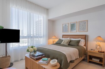 55 NW 24th St, Unit B1 in Miami, FL - Foto de edificio - Building Photo