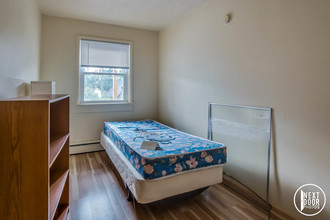 931 Greenwood Ave, Unit 3 in Ann Arbor, MI - Building Photo - Building Photo