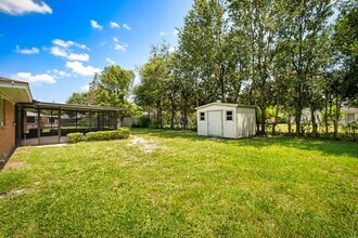 736 Foxbriar Cove in Jacksonville, FL - Building Photo - Building Photo