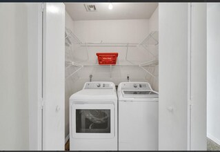 15 Vivian Ct in New Orleans, LA - Building Photo - Building Photo