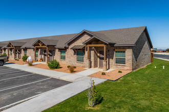 Wolf Creek Apartments in San Angelo, TX - Foto de edificio - Building Photo