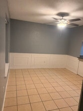 2914 S Fielder Rd, Unit B in Arlington, TX - Building Photo - Building Photo