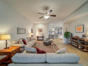 5729 Spirit Lake Dr in Fort Worth, TX - Building Photo - Building Photo