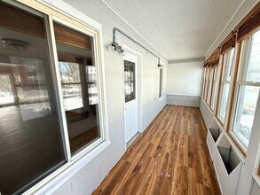 916 1st St SE in Rochester, MN - Building Photo - Building Photo