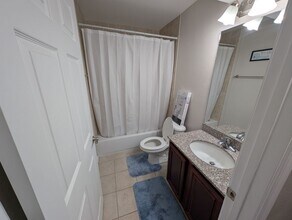 1282 Beach Blvd in Biloxi, MS - Foto de edificio - Building Photo