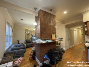 30 Circuit St, Unit 3 in Boston, MA - Building Photo - Building Photo