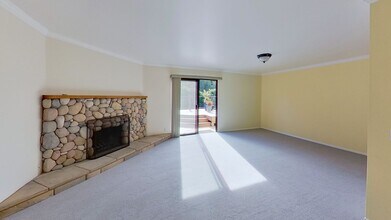 7635 Carmel Beach Cir in Goleta, CA - Building Photo - Building Photo