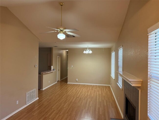 1215 Gingerlily Cove in Austin, TX - Building Photo - Building Photo