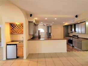 606 North Point Dr in Holmes Beach, FL - Building Photo - Building Photo