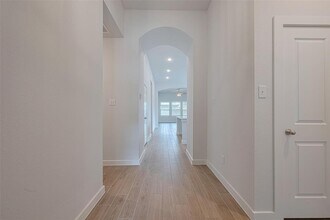 8010 Whisper Grove Dr in Magnolia, TX - Building Photo - Building Photo