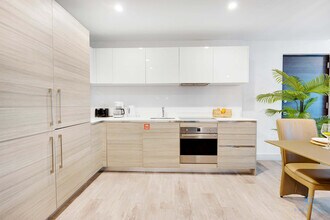 777 N Ocean Dr in Hollywood, FL - Building Photo - Building Photo