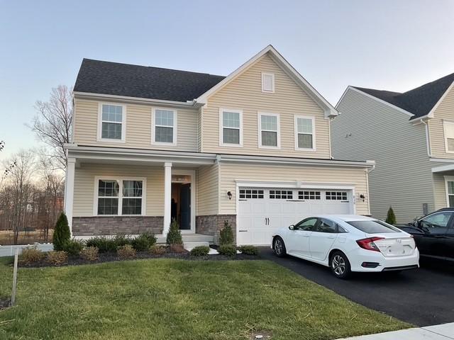 property at 810 Leni Wy