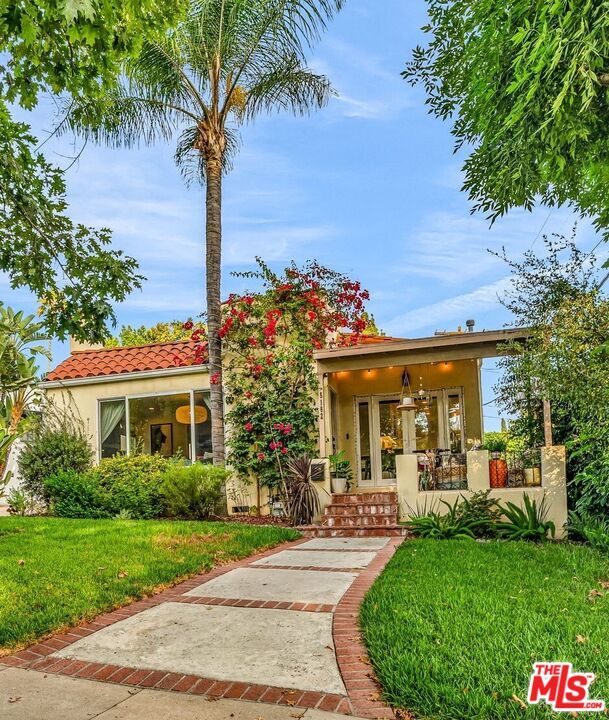 property at 5182 Ellenwood Dr