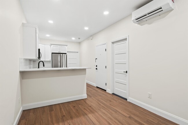 189 Sherman Ave in Jersey City, NJ - Building Photo - Building Photo