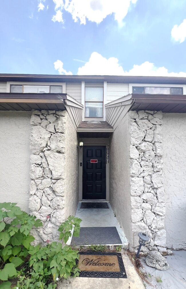 property at 2727 Tally Ho Ave