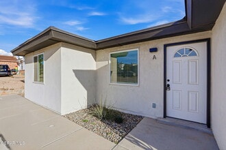 1481 O Sullivan Dr in Horizon City, TX - Foto de edificio - Building Photo