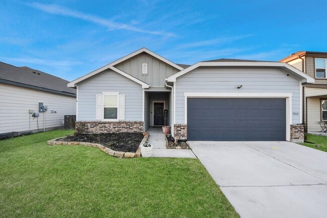 1060 Fraser Fir Ln